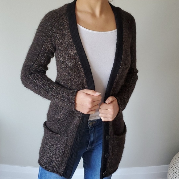 Aritzia Sweaters - ARITZIA Wilfred cardigan